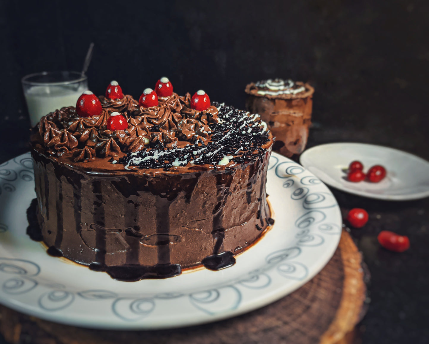 Berry & Choco Cake